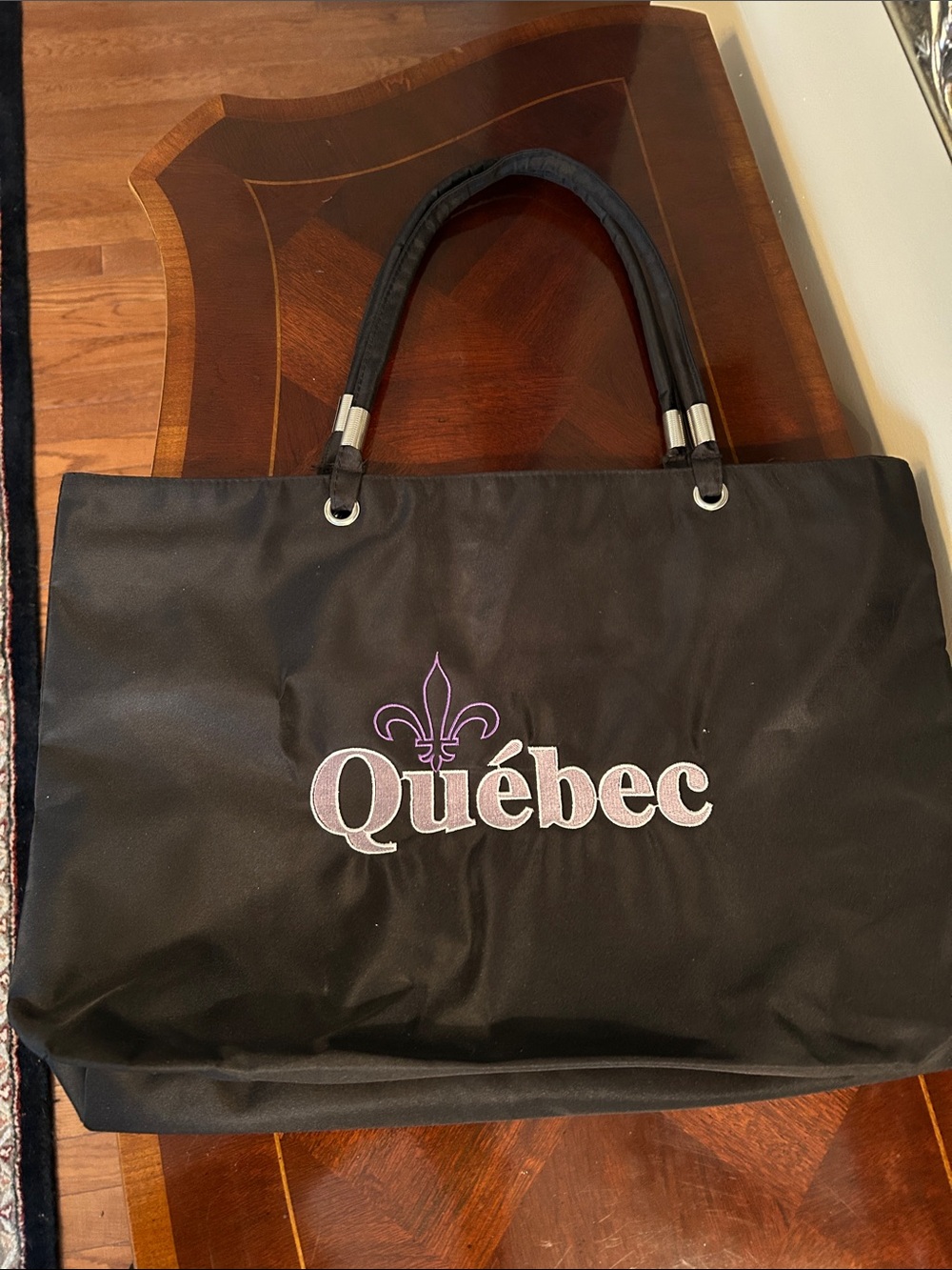 Québec Black Tote Bag with Purple Logo